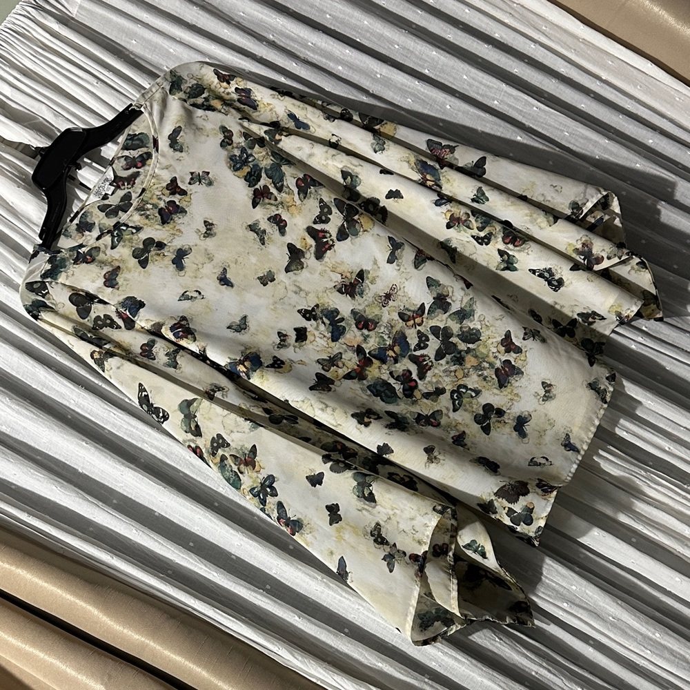 Tramp Multicolor Butterfly Pattern Top